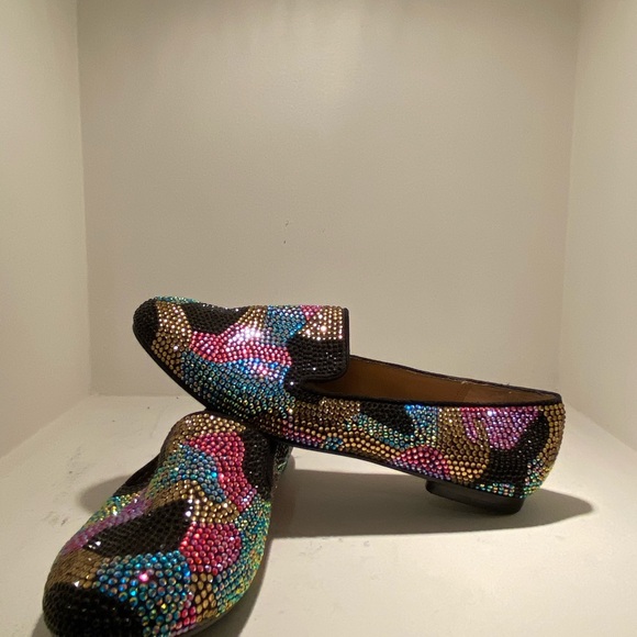 🧡STEVE MADDEN —Swarovski Crystal— 💜 - Picture 2 of 5